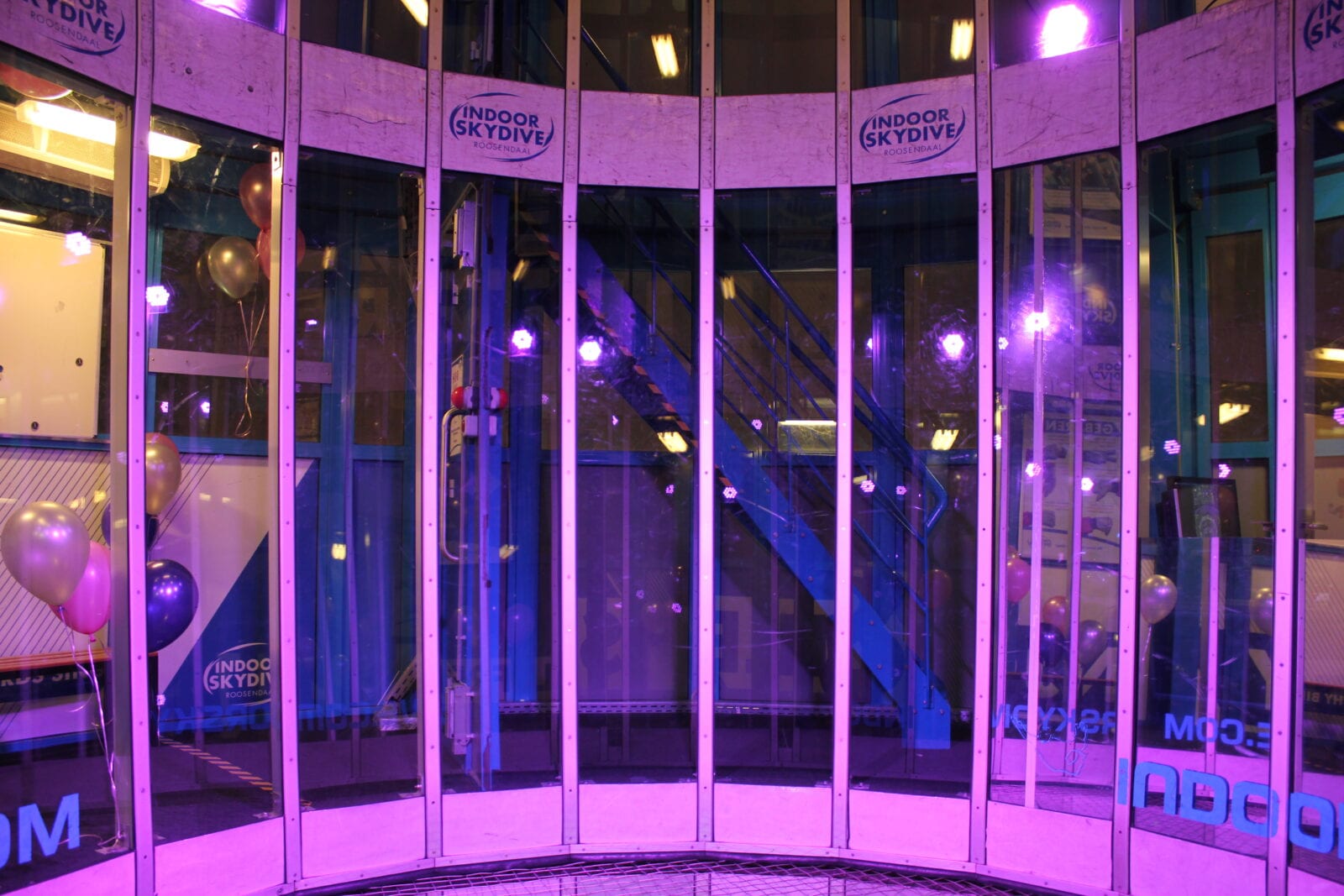 Vrijgezellenfeest vrouwen - Indoor Skydive Roosendaal