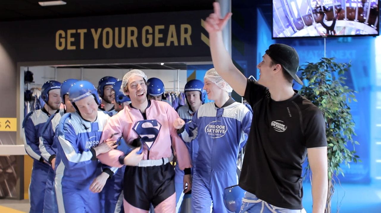 Vrijgezellenfeest mannen - Indoor Skydive Roosendaal